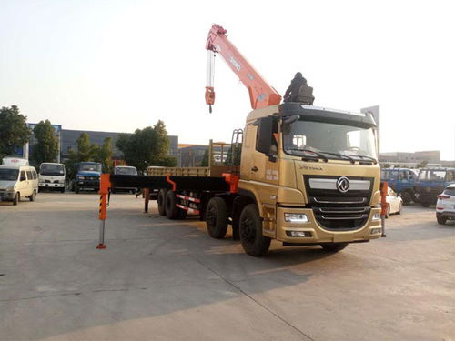 东风天龙14吨随车吊及大吨位多功能随车吊平板车价格解析